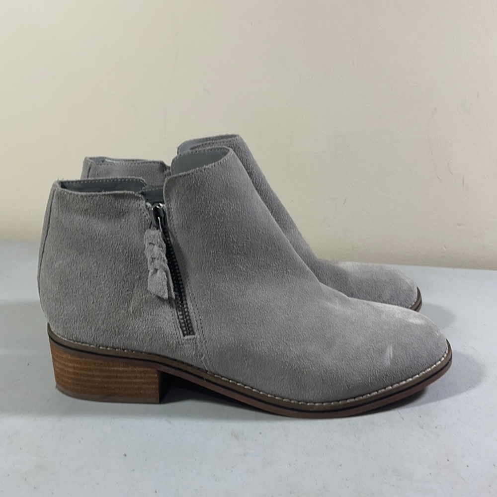 Blondo Gray Suede Waterproof Side Zip Ankle Boots Size 10W